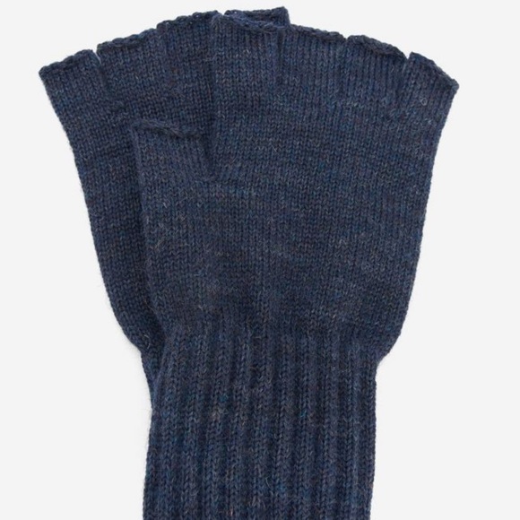 Barbour Accessories Nwt Barbour Fingerless Gloves In Navy Poshmark